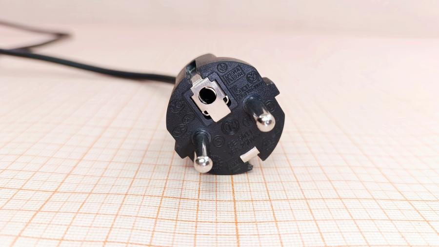 223-398-001 Кабель питания CEE7/7  CEE7/7 - IEC-C5 3G×0.75мм² 0.9M #3