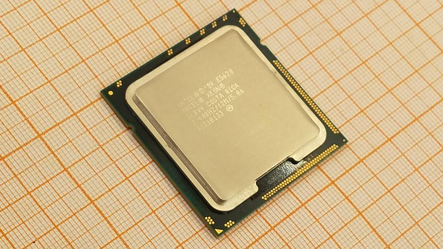 195-237-001 CPU Socket <1366> INTEL XEON E5620 #1