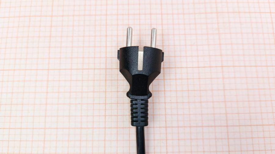 223-389-002 Кабель питания CEE7/7  CEE7/7 - IEC-C13 3G×1.0мм² 2M #2