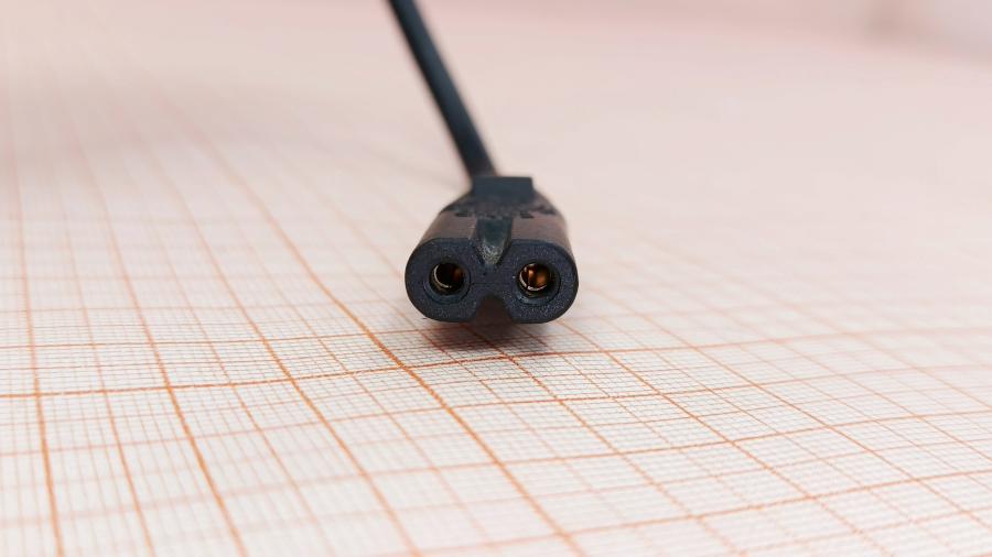 218-271-001 Кабель питания CEE 7/16  CEE7/16 - IEC-C7 2G×0.75мм² 0.9M #5