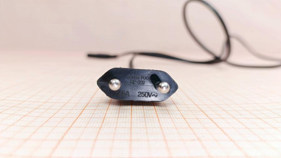 218-274-001 Кабель питания CEE 7/16  CEE7/16 - IEC-C7 2G×0.75мм² 1.8M #3