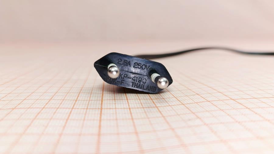 218-275-001 Кабель питания CEE 7/16  CEE7/16 - IEC-C7 2G×0.75мм² 2M #3