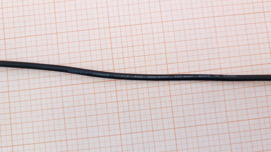 223-406-001 Кабель питания CEE7/7   CEE7/7 Угловой - IEC-C13 3G×0.5мм² 1.8M #6