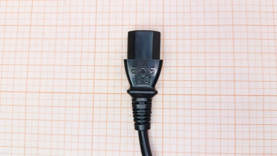 226-270-001 Кабель питания CEE7/7  CEE7/7 - IEC-C13 3G×0.75мм² 1.8M #4