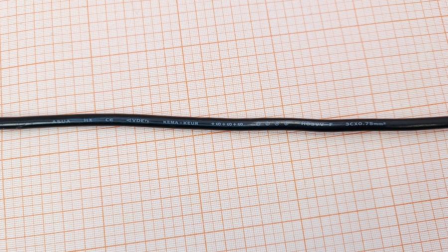 226-272-001 Кабель питания CEE7/7  CEE7/7 Угловой - IEC-C5 3×0.75mm2 1.5M #6