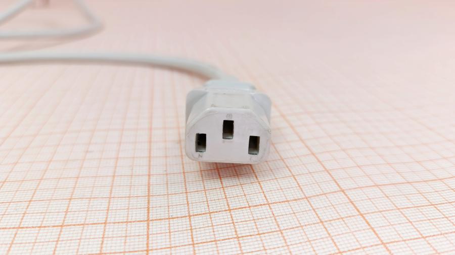 226-269-002 Кабель питания CEE7/7  CEE7/7 Угловой - IEC-C13 3G×0.75мм² 1.8M #5