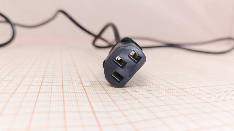 120-129-001 Удлинитель питания IEC-C14  IEC C13 - IEC C14 3G×0.75мм² 5m #5