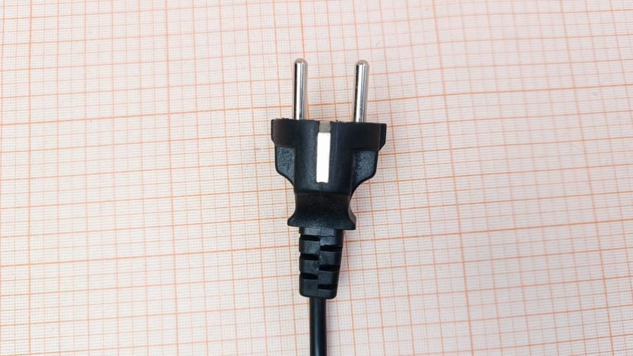 218-280-001 Кабель питания CEE7/7   CEE7/7 - IEC-C5 3G×0.75мм² 1M #2