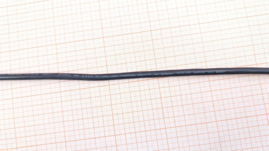 218-285-001 Кабель питания CEE7/7  CEE7/7 Угловой - IEC-C13 3G×0.75мм² 2M #7