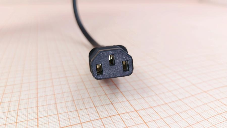 218-286-001 Кабель питания CEE7/7  CEE7/7 - IEC-C13 3G×0.75мм²  1.9M #5