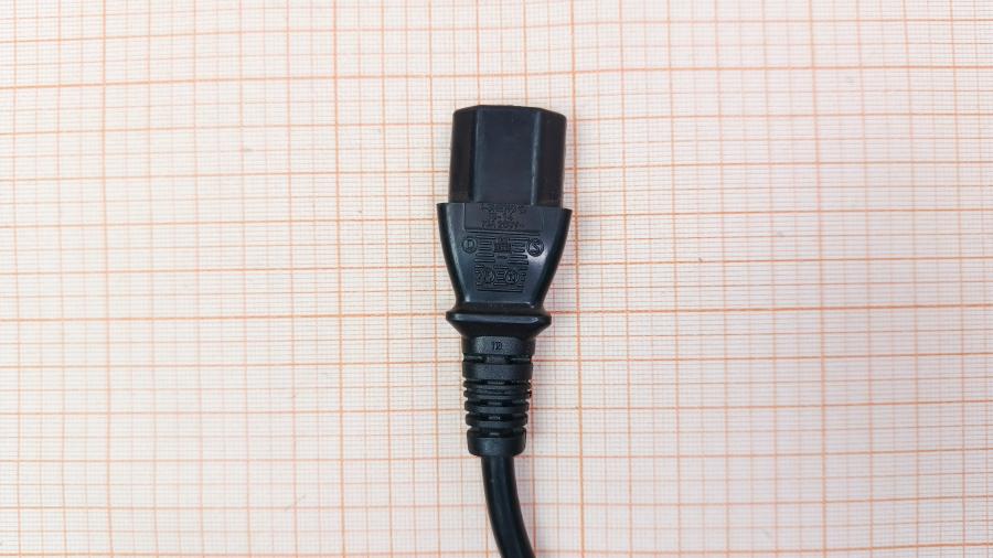 218-277-002 Кабель питания CEE7/7  CEE7/7 - IEC-C13 3G×0.75мм² 1.8M #4