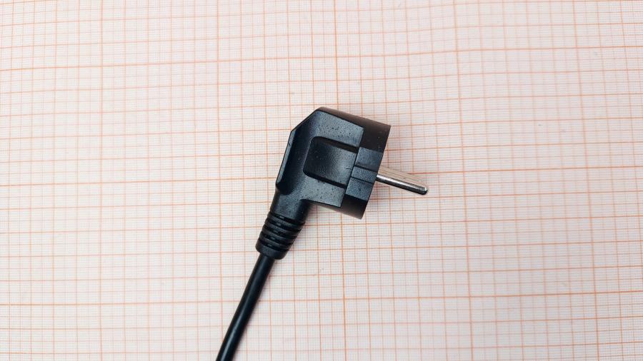 218-276-002 Кабель питания CEE7/7  CEE7/7 Угловой - IEC-C13 3G×0.75мм² 1.5M #2