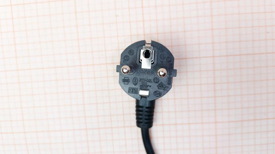 218-276-002 Кабель питания CEE7/7  CEE7/7 Угловой - IEC-C13 3G×0.75мм² 1.5M #3