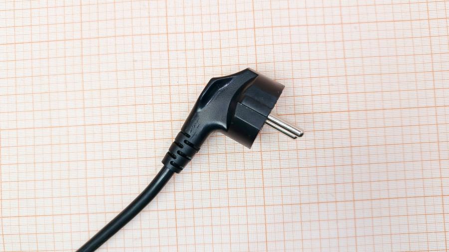 218-293-001 Кабель питания CEE7/7   CEE7/7 Угловой - IEC-C13 3G×1.0мм² 5M #2