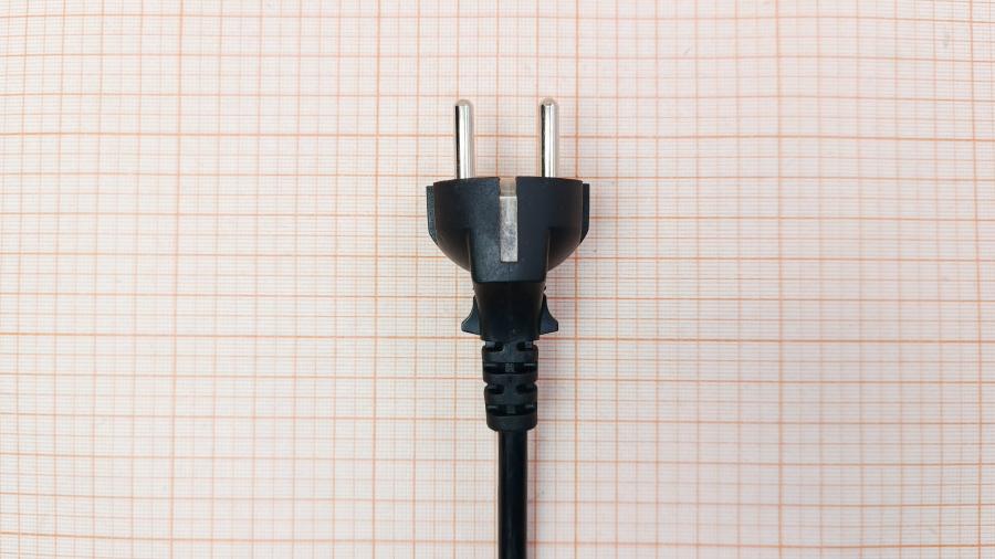 218-297-001 Кабель питания CEE7/7  CEE7/7 - IEC-C13 3G×1.0мм² 2M #2