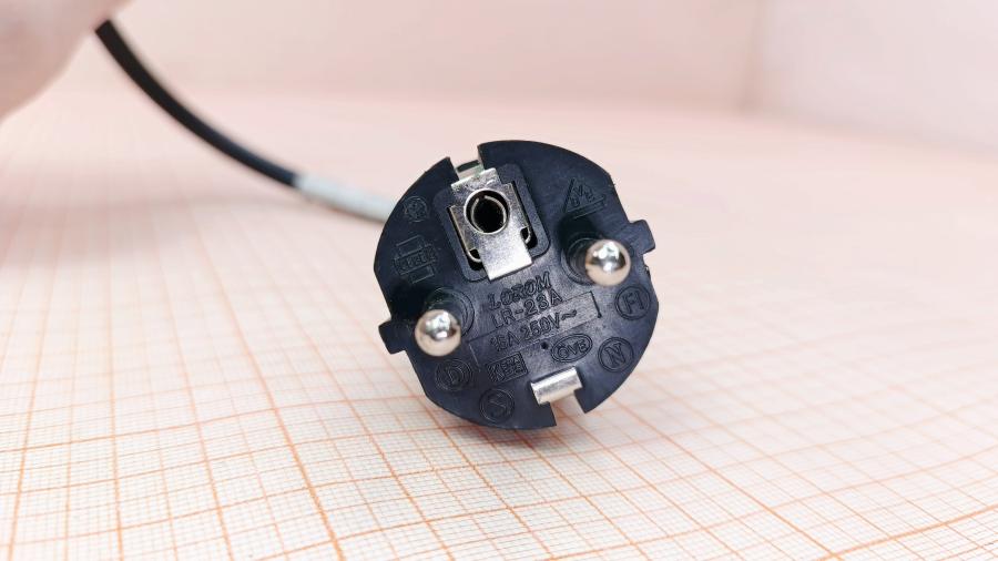 218-299-001 Кабель питания CEE7/7 CISCO CP-PWR-CORD-CE= (72-0460) #3