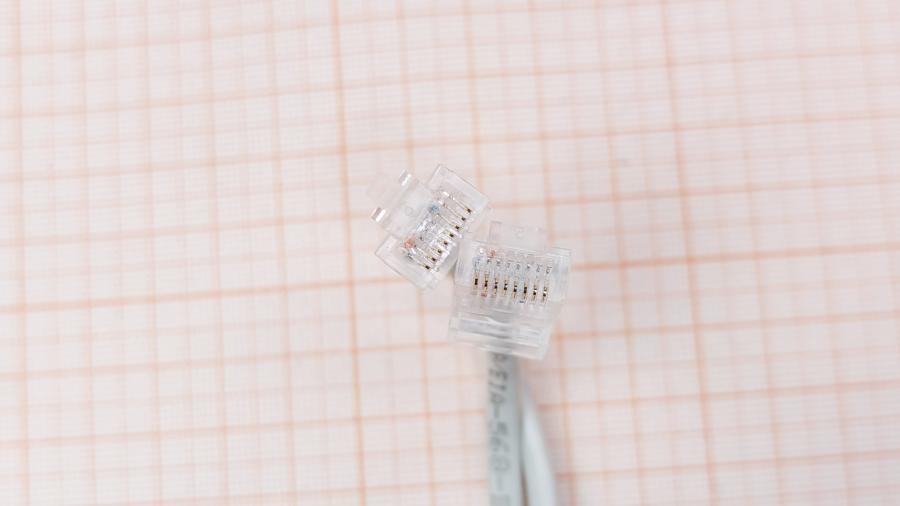 223-408-001 Патч-корд HYPERLINE U/UTP Cat.5E 1.8m Серый #3