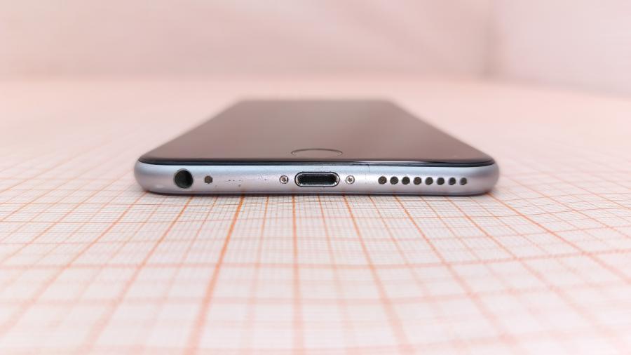 229-038-001 iPhone  iPhone 6 PLUS #10