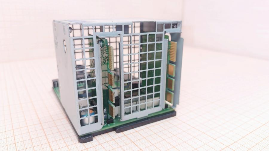 139-210-001 Корзина блоков питания Artesyn 7001139-Y000 #4