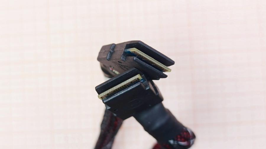 139-211-001 Кабель SFF IBM 42C2377 #5