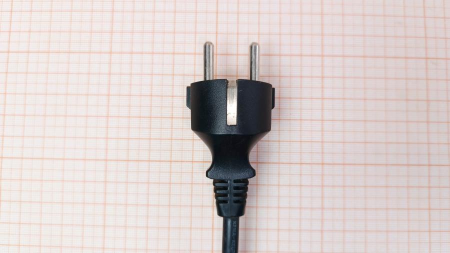 120-142-002 Кабели питания CEE7/7  CEE7/7 - IEC-C5 3G×0.75мм² 1.8M #2