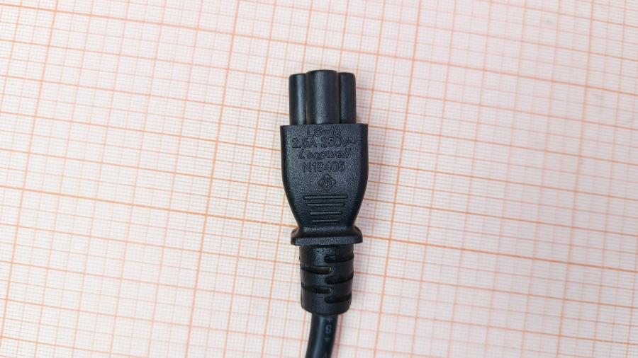 120-142-002 Кабели питания CEE7/7  CEE7/7 - IEC-C5 3G×0.75мм² 1.8M #4