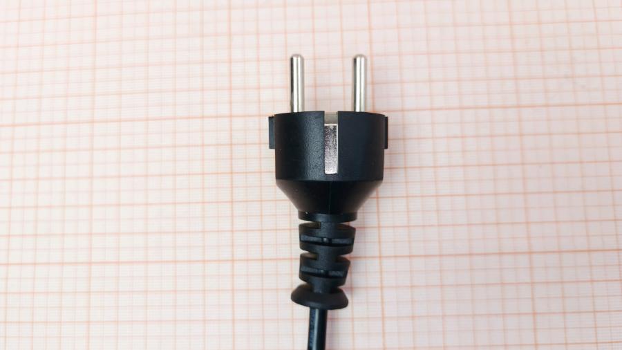 120-143-001 Кабель питания CEE7/7  CEE7/7 - IEC-C5 3G×0.75мм² 2M #2