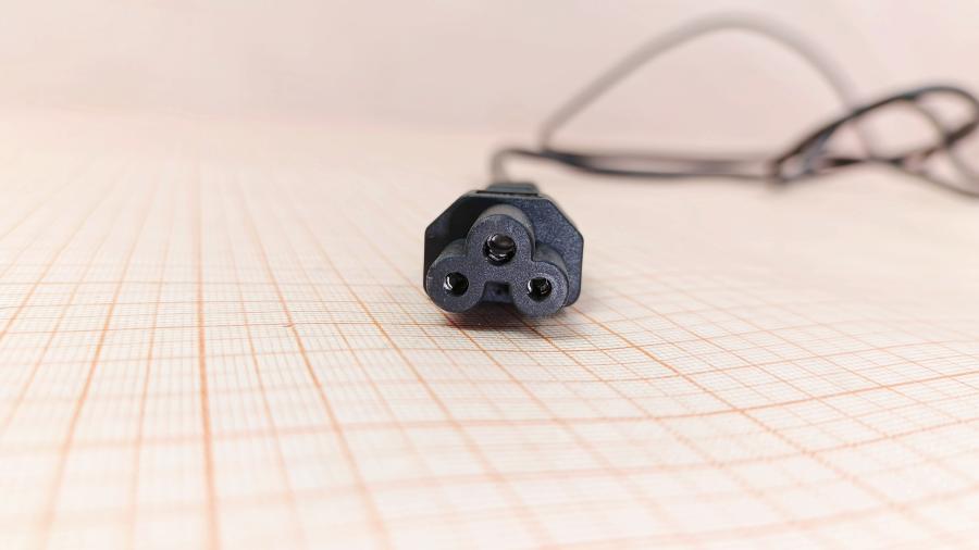 120-143-001 Кабель питания CEE7/7  CEE7/7 - IEC-C5 3G×0.75мм² 2M #5