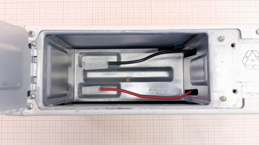 219-358-001 Источник бесперебойного питания APC Back-UPS BK300MI #8