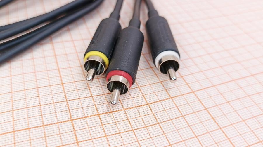 120-156-001 RCA video cable Motorola SKN6261A #2