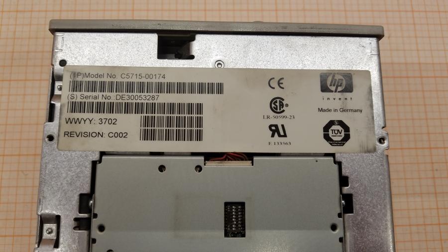 223-419-001 Ленточный накопитель HP surestore dat 40x6 #9