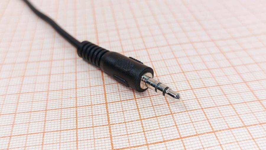 091-039-001 Кабель интерфейсный  MiniJack 3.5mm 3pin - S-video 4pin 1m #2