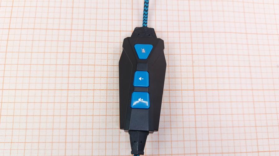 001-060-001 Стереогарнитура DEXP FERRUS #8