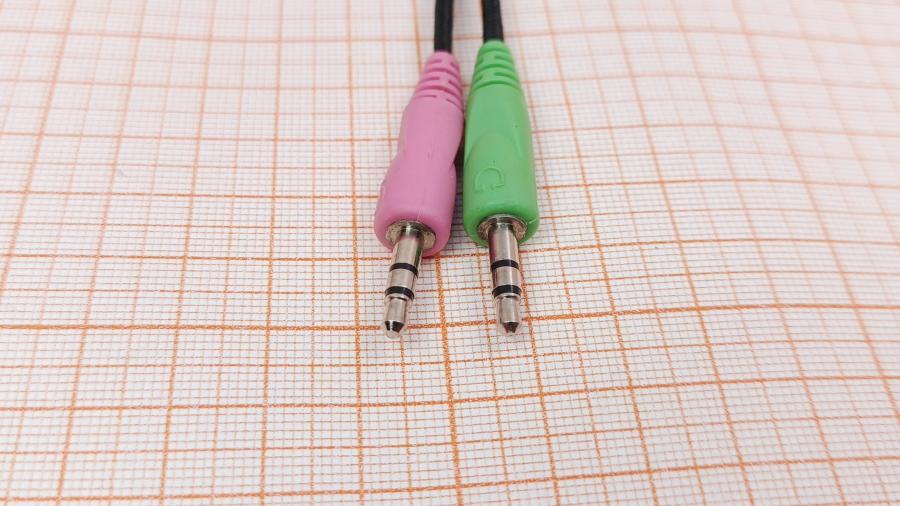 001-063-001 Стереогарнитура DEXP H-320 Flame #8