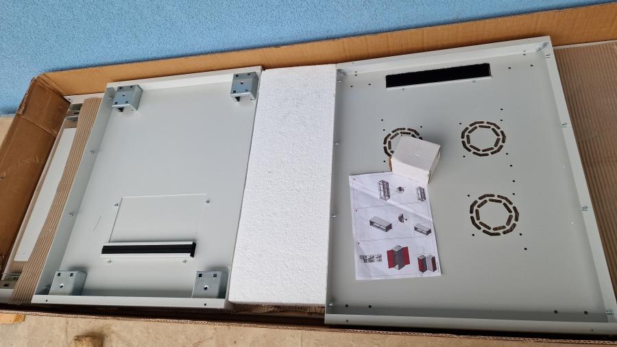 192-007-001 Шкаф телекоммуникационный ESTAP ECO42U68GF1R1 #2