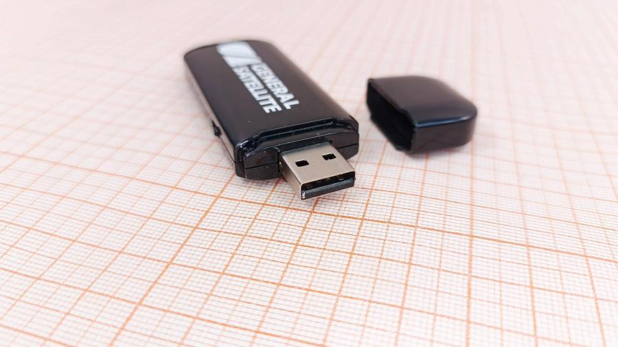 001-068-001 Наушники GENERAL SATELLITE BFMH 101 #10