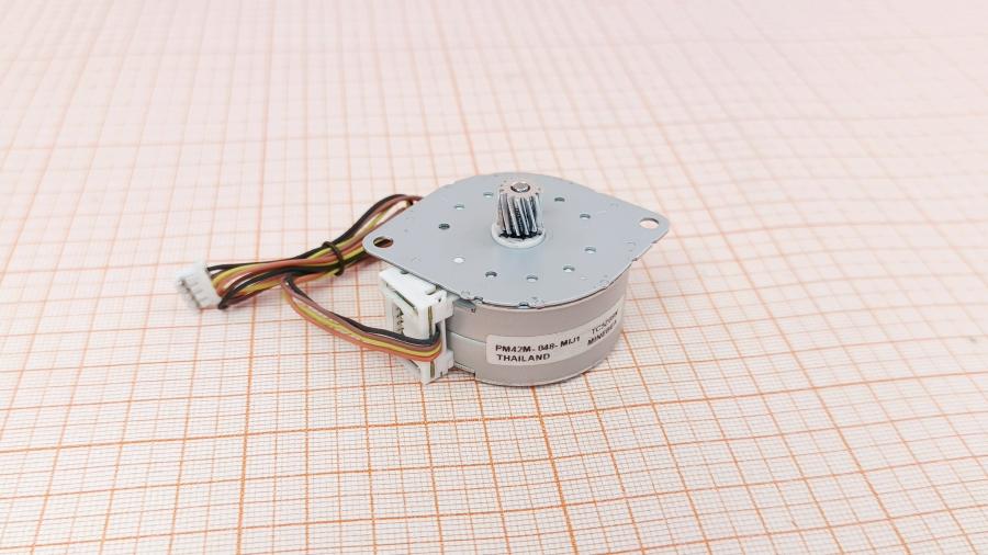 215-083-001 Двигатель печатной техники KYOCERA PM42M-048-MIJ1 #1