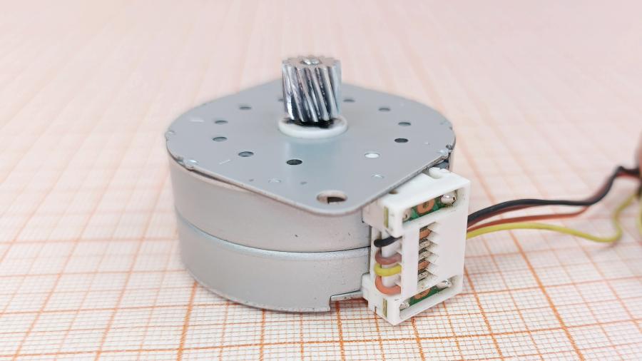 215-083-001 Двигатель печатной техники KYOCERA PM42M-048-MIJ1 #5