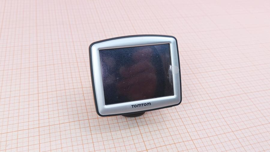 001-089-001 Автонавигатор TOMTOM ONE #1