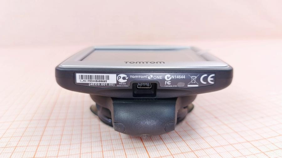 001-089-002 Автонавигатор TOMTOM ONE #6