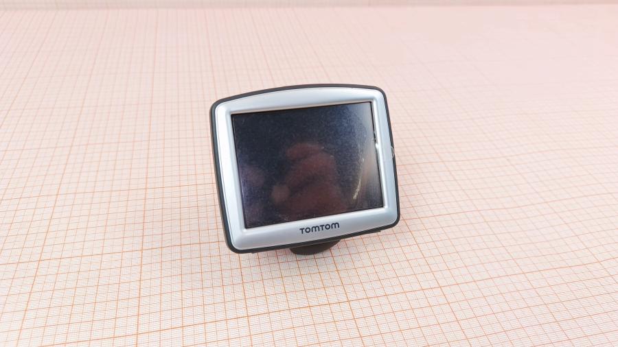 001-089-003 Автонавигатор TOMTOM ONE #1