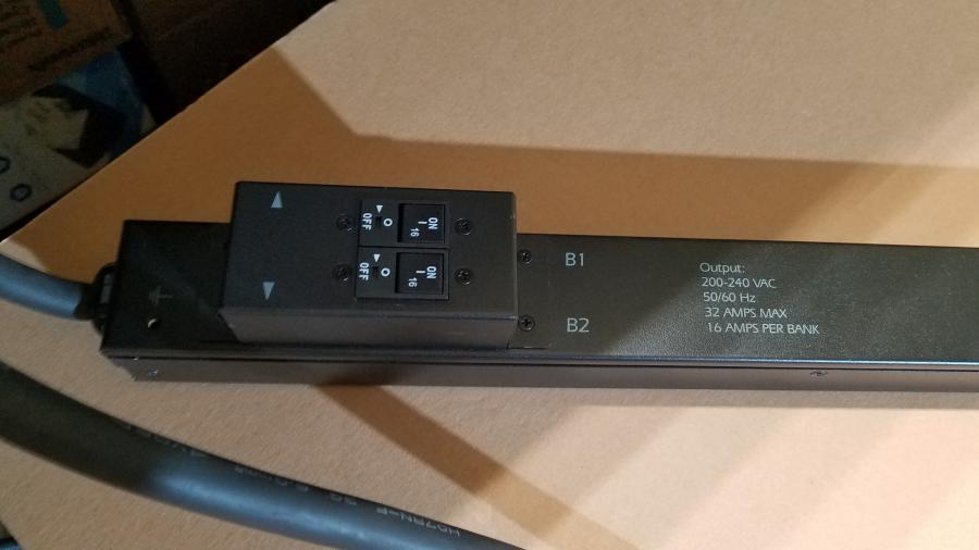 192-011-001 Блок силовых розеток APC AP7553 #2