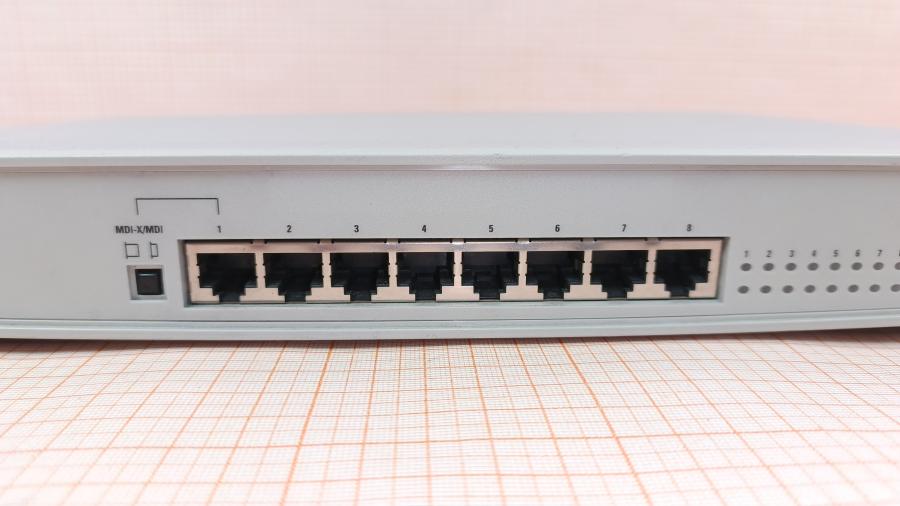 001-101-001 Коммутатор неуправляемый NORTEL BayStack 70-8T Switch #3