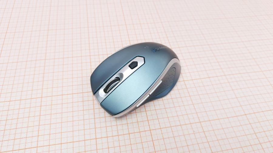 001-131-001 Мышь беспроводная Defender Safari MM-675 Nano Sky #1