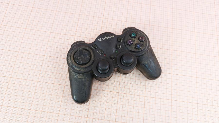 001-142-001 Игровой контроллер Defender GAME RACER WIRELESS PRO #1