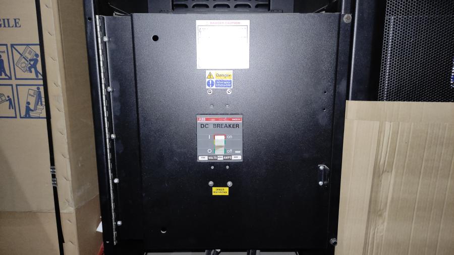 192-023-001 Шкаф для аккумуляторных батарей APC Symmetra PX-XR 80kW SLB80XRL #5