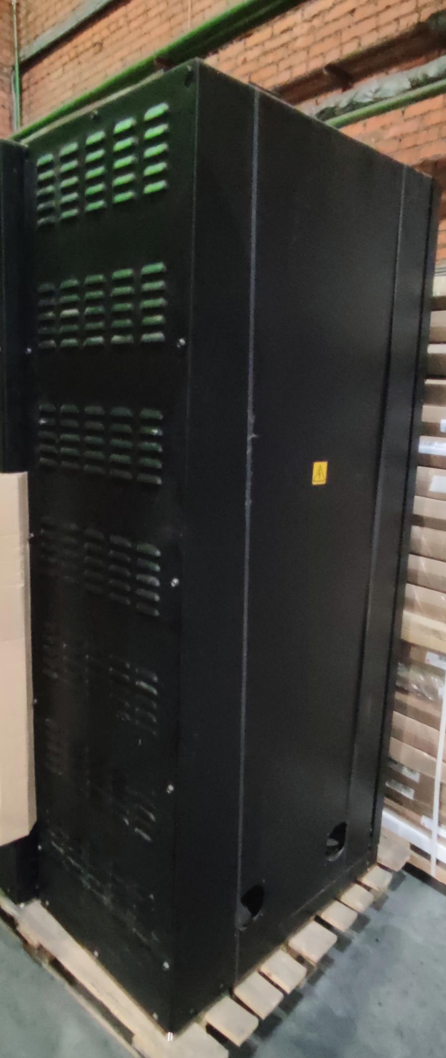 192-023-001 Шкаф для аккумуляторных батарей APC Symmetra PX-XR 80kW SLB80XRL #8