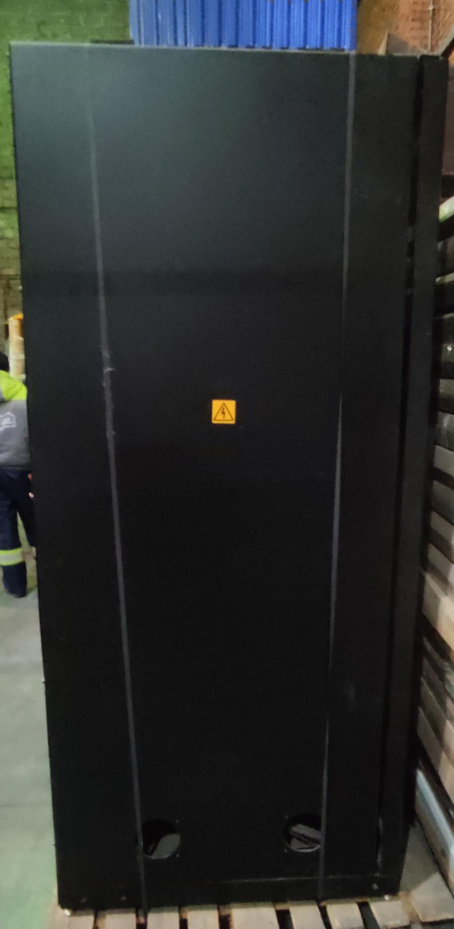 192-023-001 Шкаф для аккумуляторных батарей APC Symmetra PX-XR 80kW SLB80XRL #9