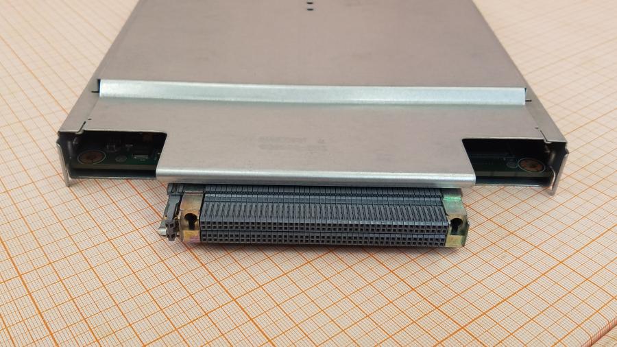 195-042-003 Chassis Blade-System HP c7000 Enclosure #23