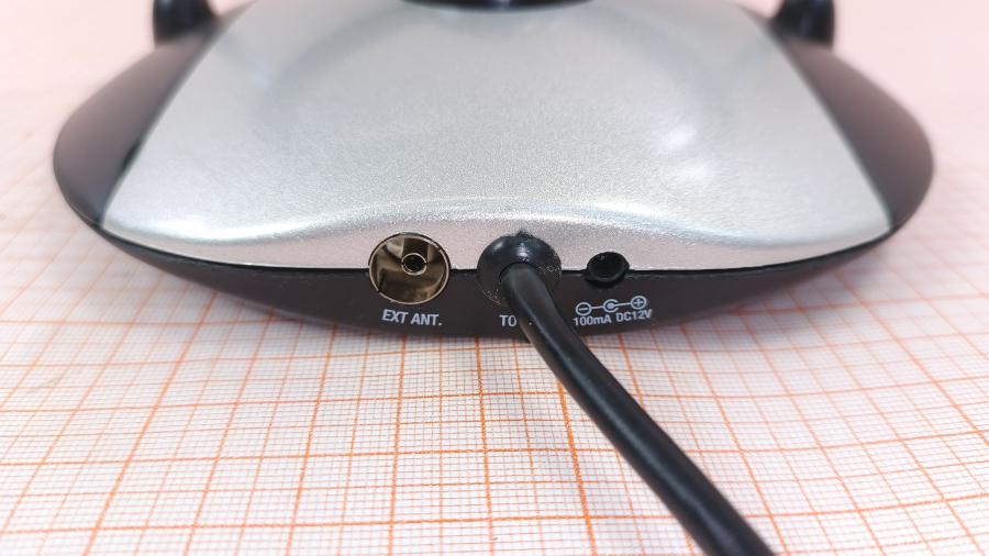 001-183-001 ТВ Антенна DENN DAA 220 #4